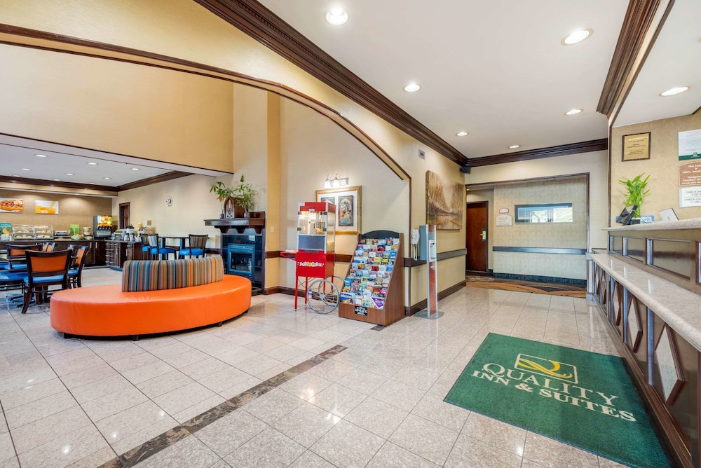 Comfort Inn & Suites Cincinnati Uptown Clifton 9/45