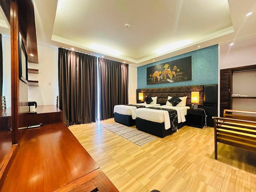 Golden Pearl Tangalle Beach 22/50