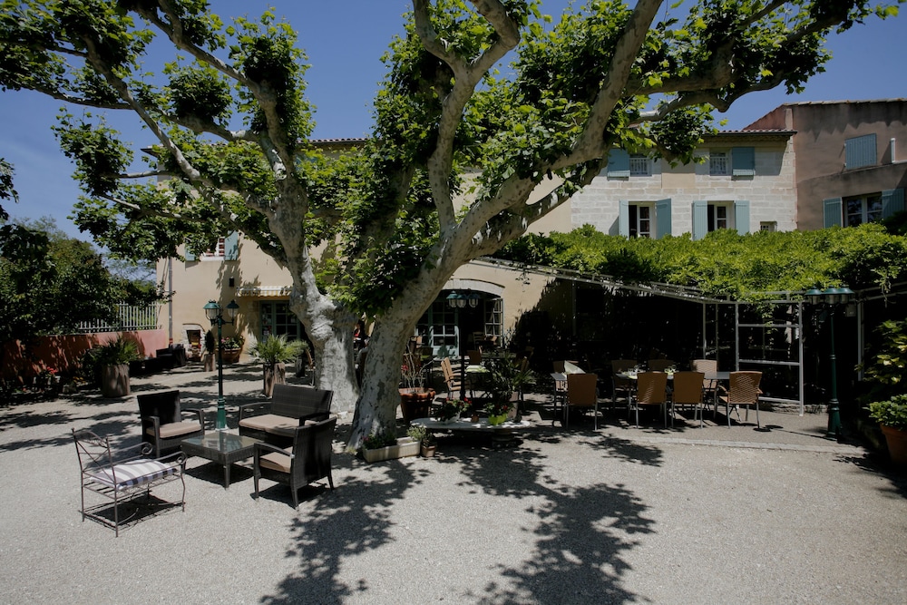 Hotel La Ferme 52/56