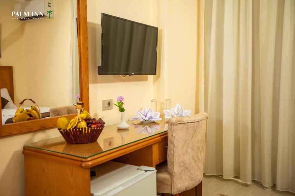 Palm Inn Hotel 50/50