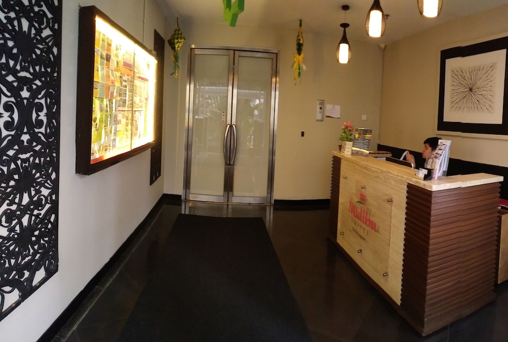 The Malibu Suites Balikpapan 4/36
