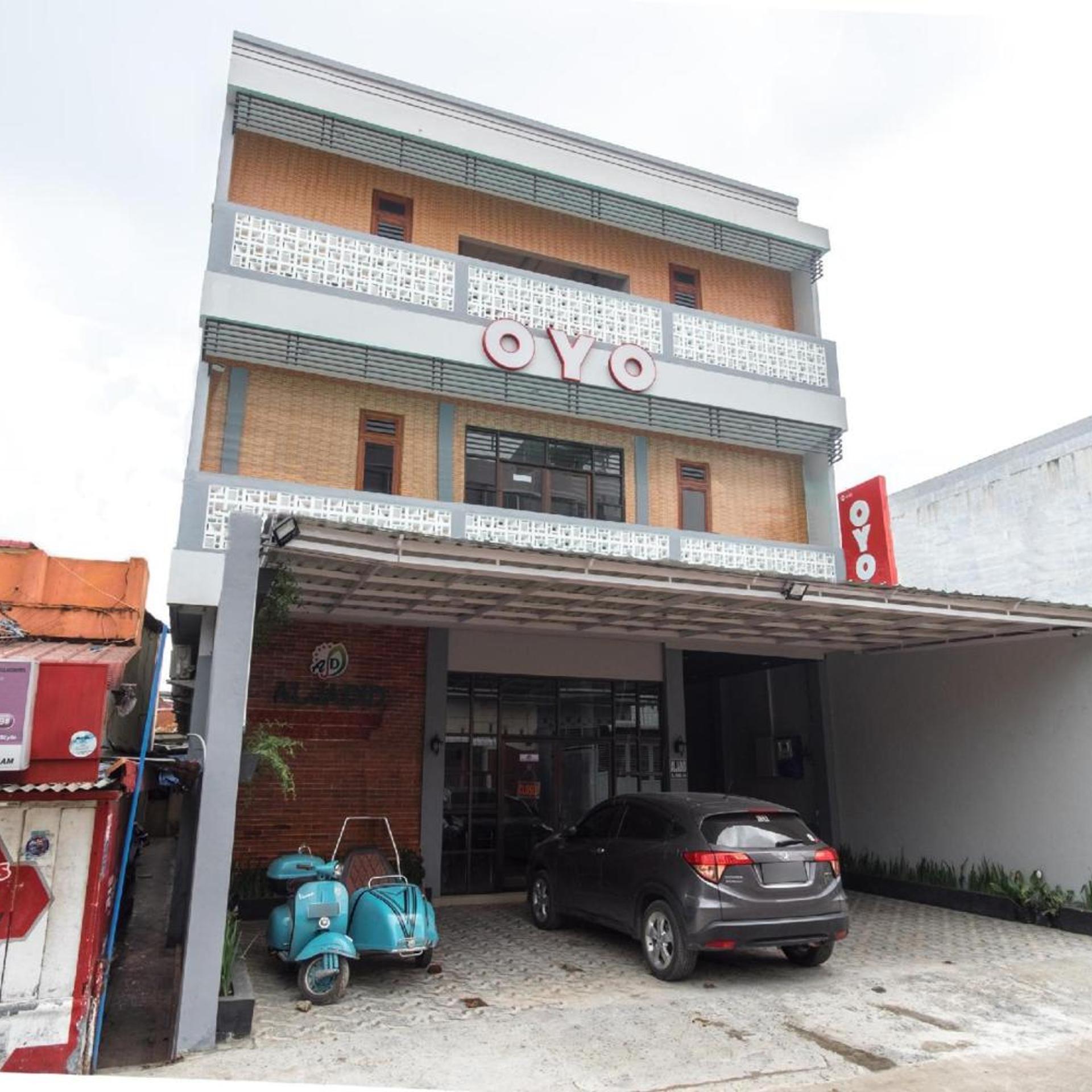 Hotel O Aljadid Near Masjid Raya Al Mashun Sm Raja Medan 16/18
