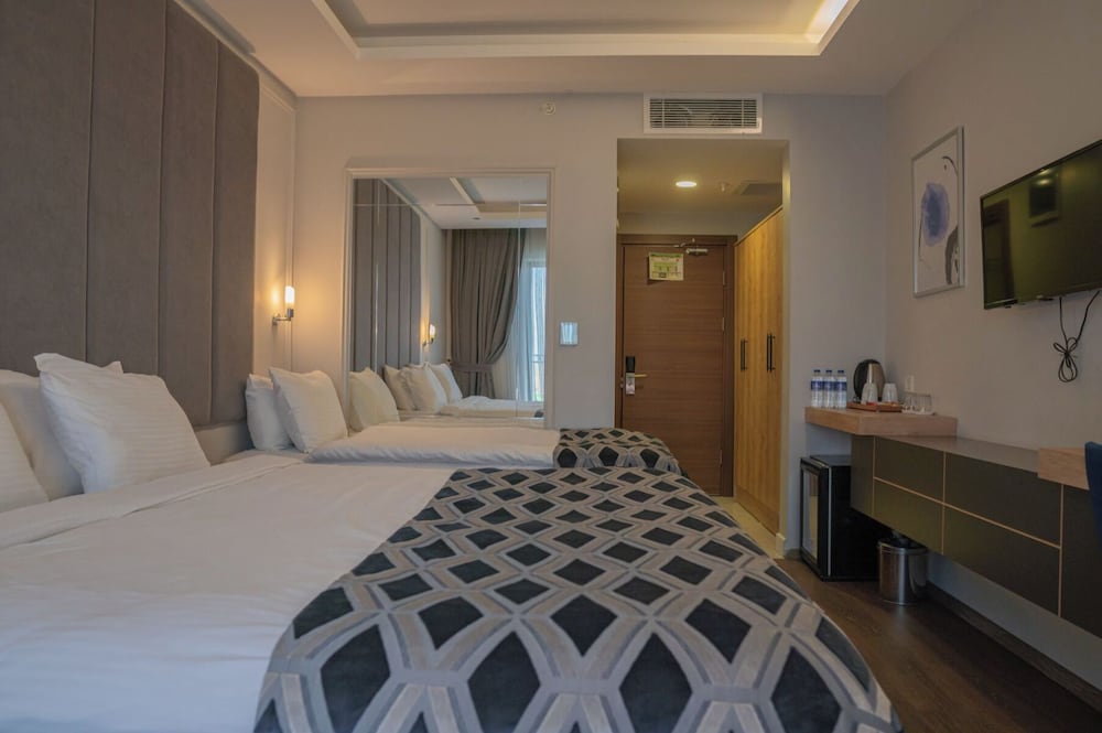 Sakarya Hotel 12/49