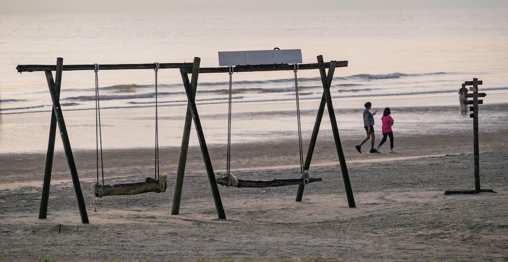 TIMUR BAY BEACHFRONT BY PERFECT HOST 47/50