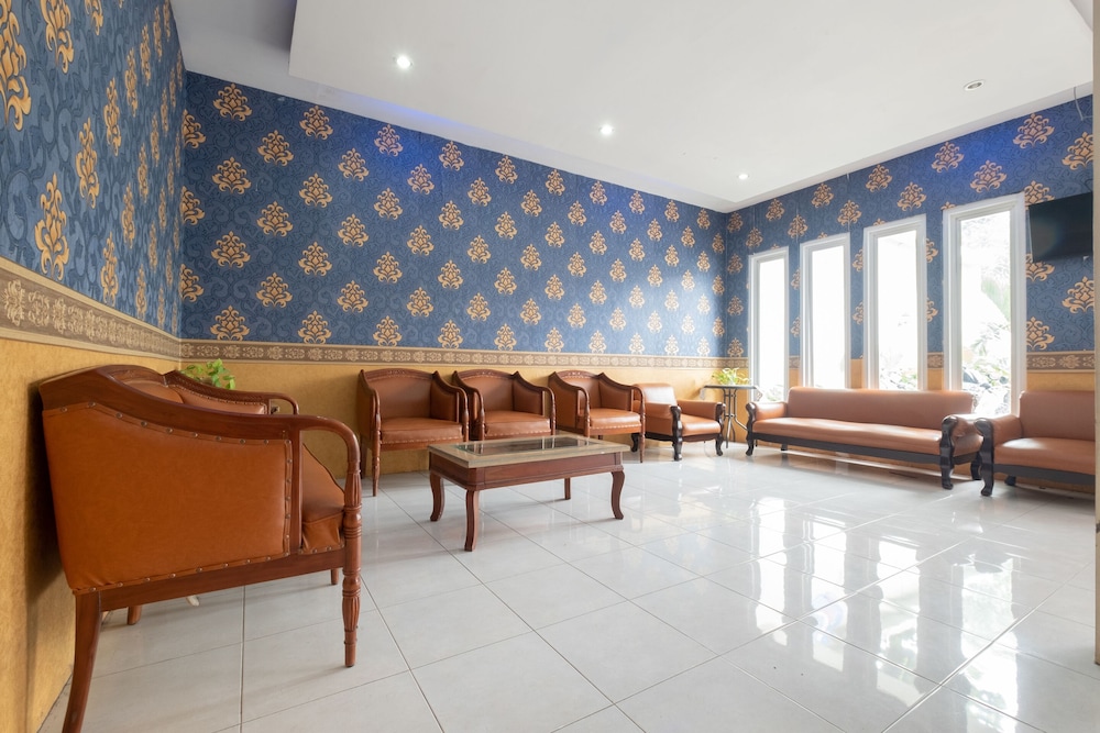 SPOT ON 2419 Rumah Nugraha Hotel Syariah 33/45