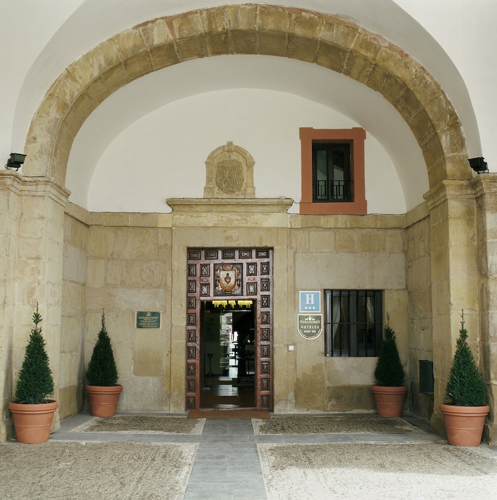 Parador de Santo Domingo Bernardo de Fresneda 19/38