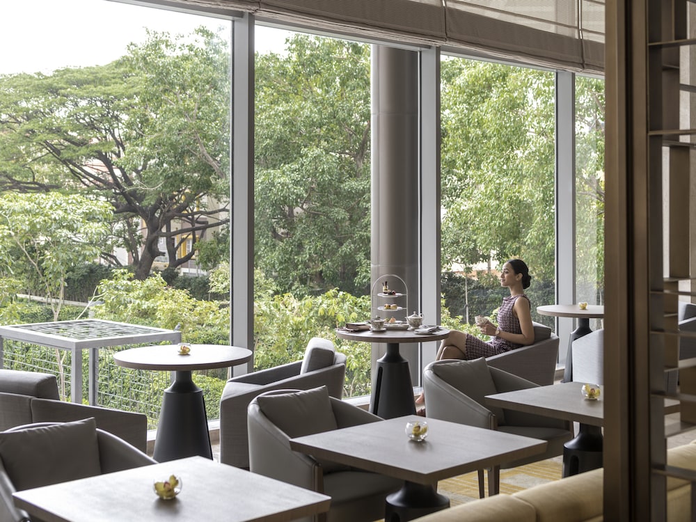 Four Seasons Hotel Bengaluru At Embassy One 64/75
