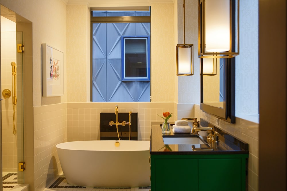 Kimpton Hotel Monaco Pittsburgh 63/79