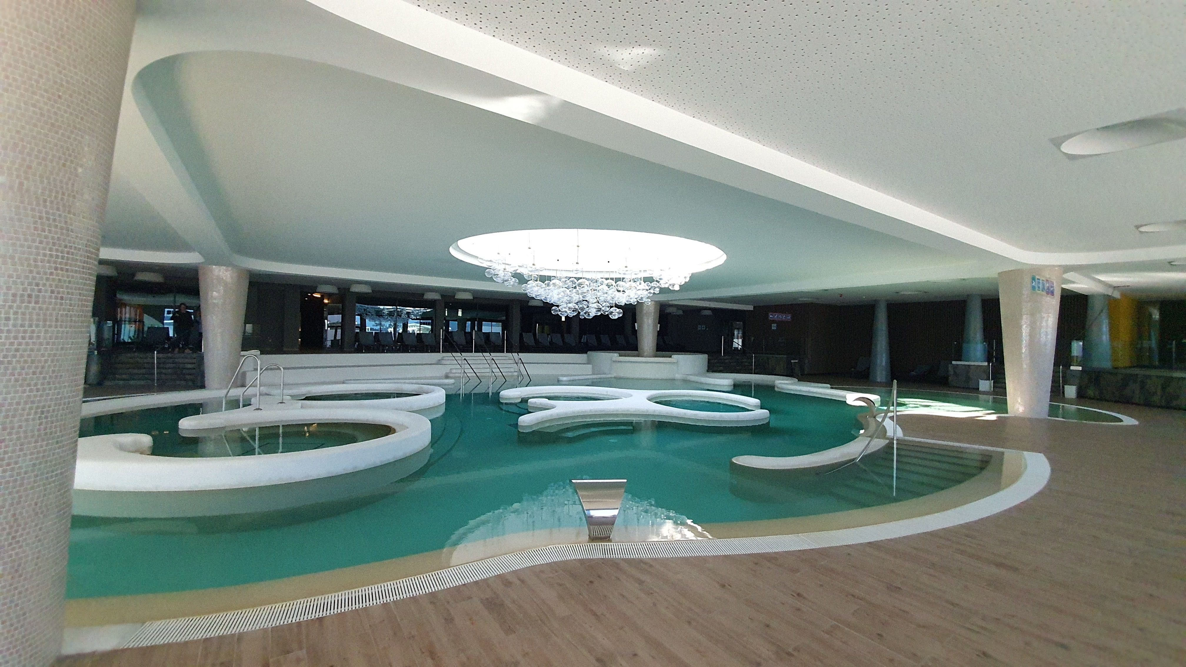 HABAKUK HOTEL 11/18