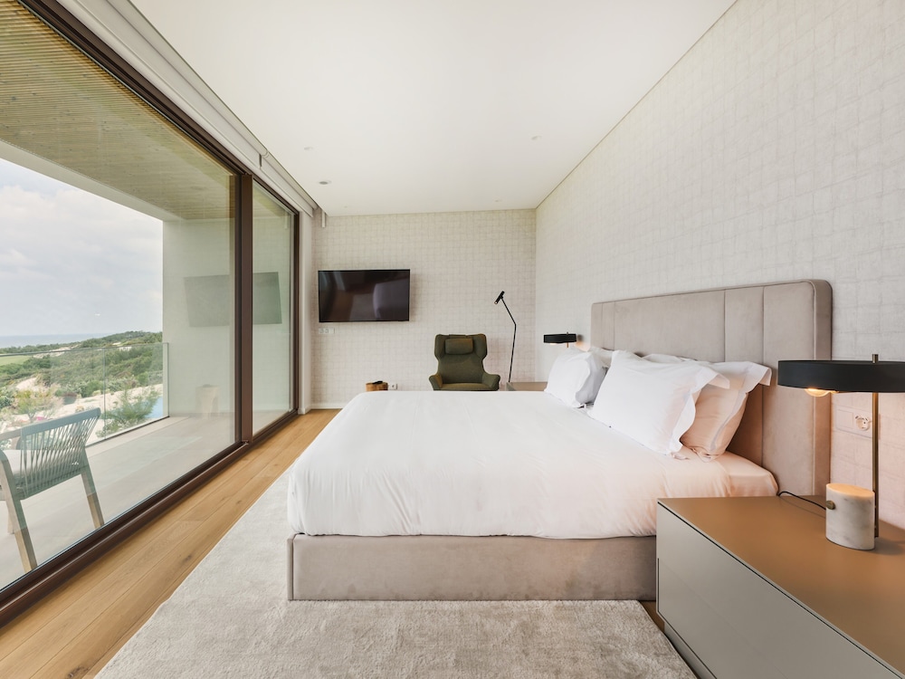 West Cliffs Ocean & Golf Resort 12/41