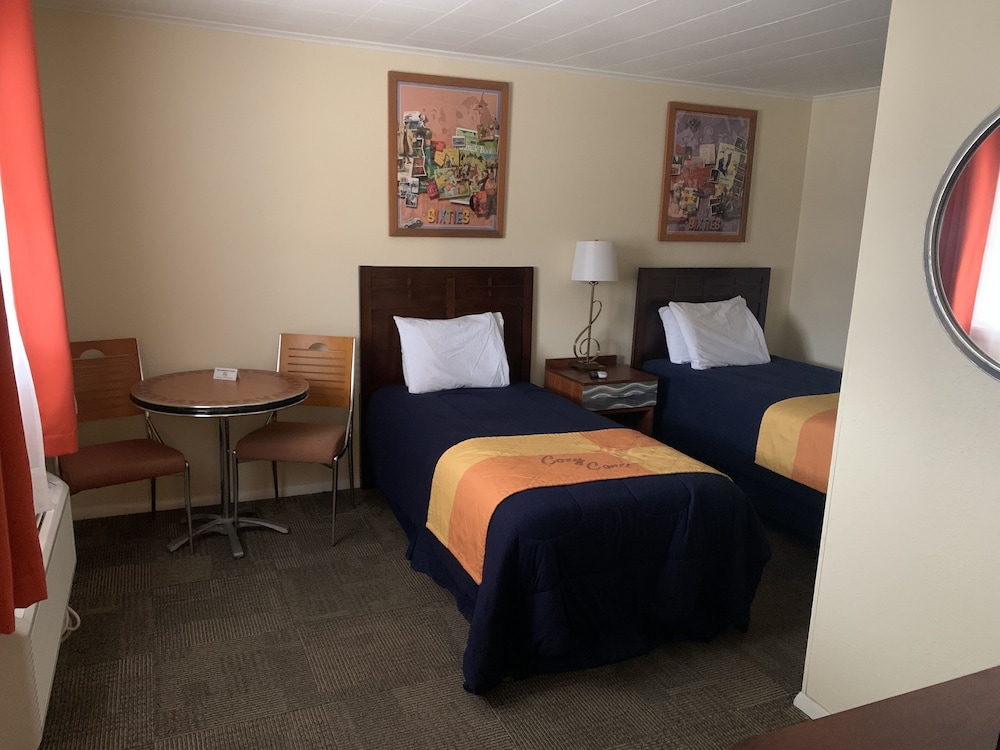 Hotel Marceline 13/24