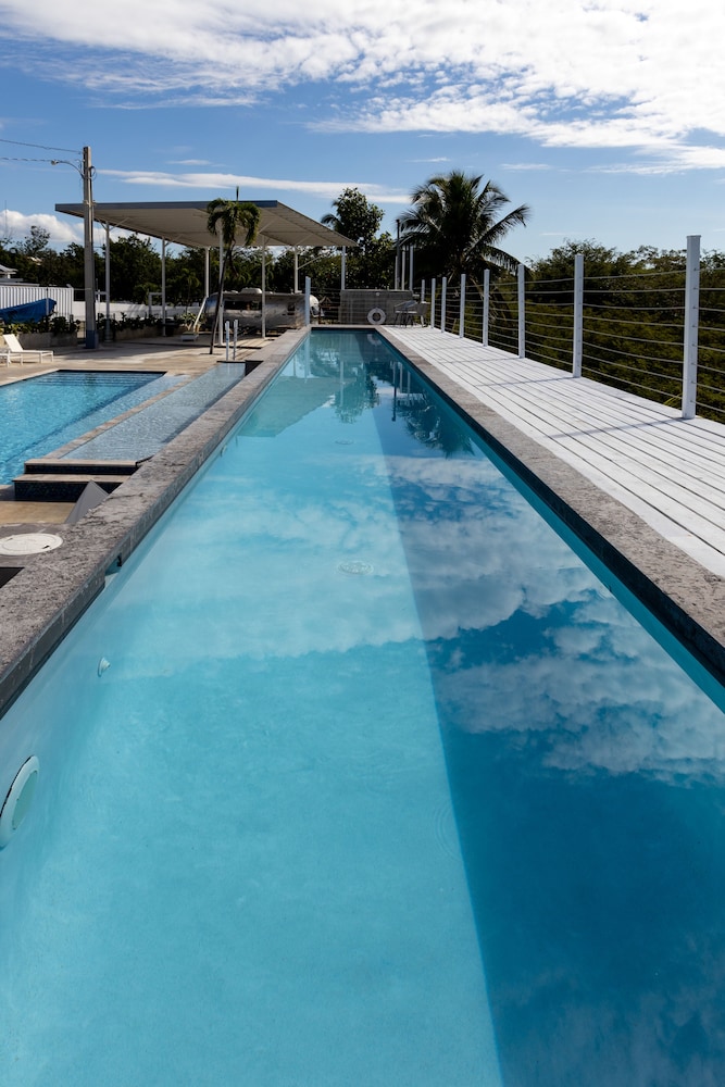 Boho Beach Club 27/39