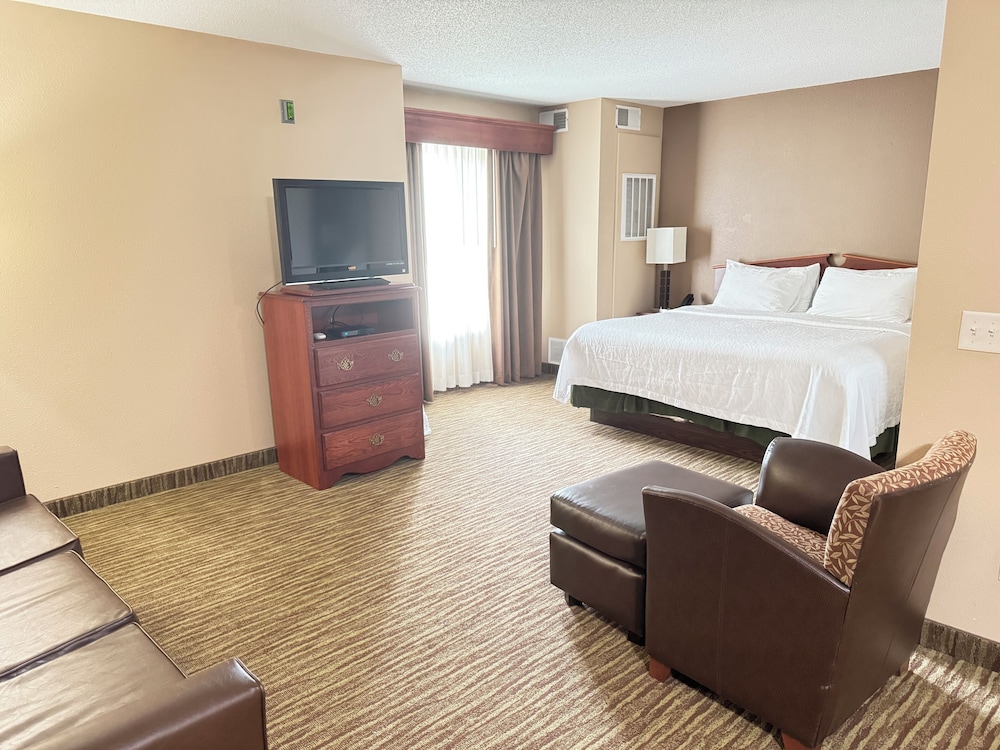 GrandStay Residential Suites - Eau Claire 14/49