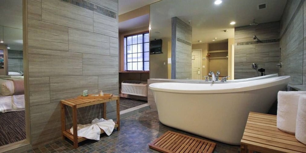 Postmarc Hotel And Spa Suites 54/76