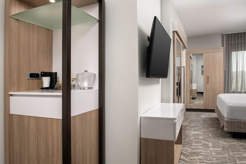 SpringHill Suites by Marriott Cincinnati Mason 37/37