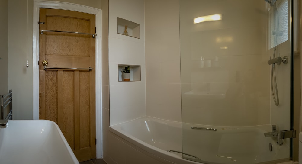 Sandfield House 24/29