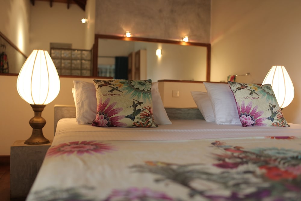 Villa Hundira 20/50