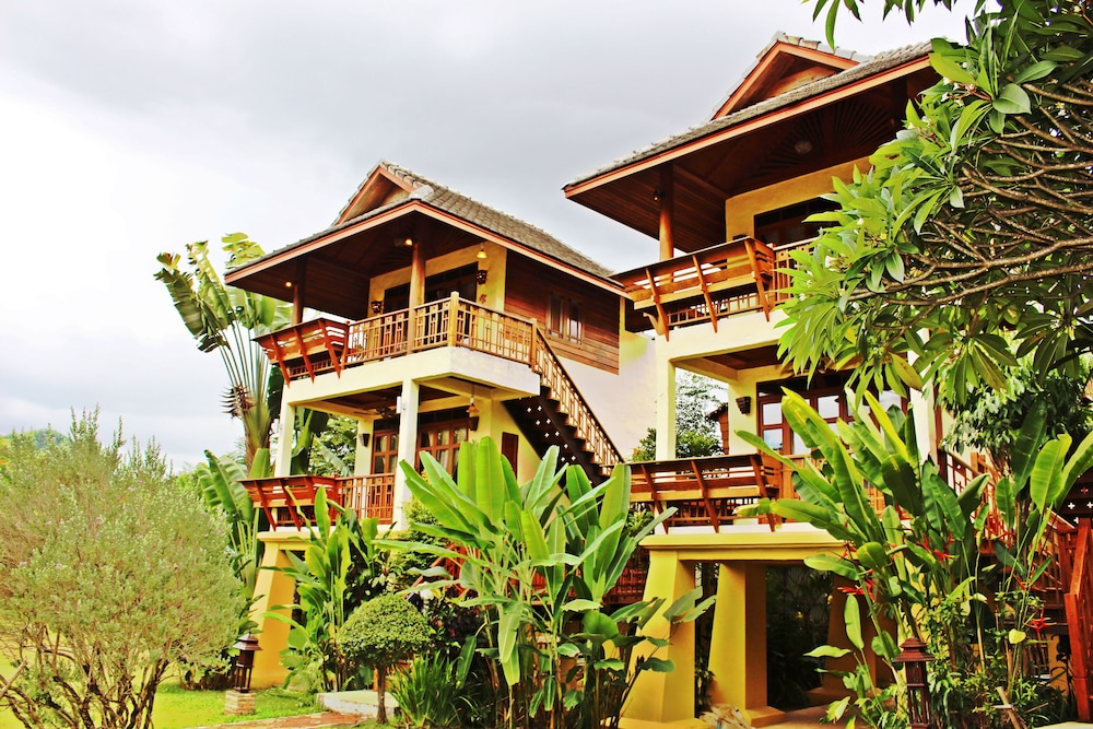 Pai Vimaan Resort 5/50