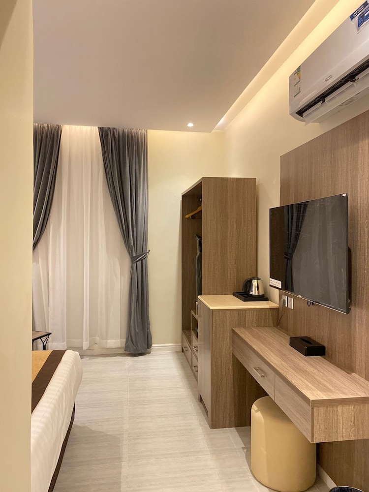 فندق هوليداي الخليج النجاح(XYZ Hotel Al Najah) 19/30