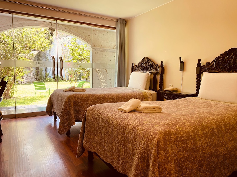 Hotel Boutique Villa Elisa 20/46
