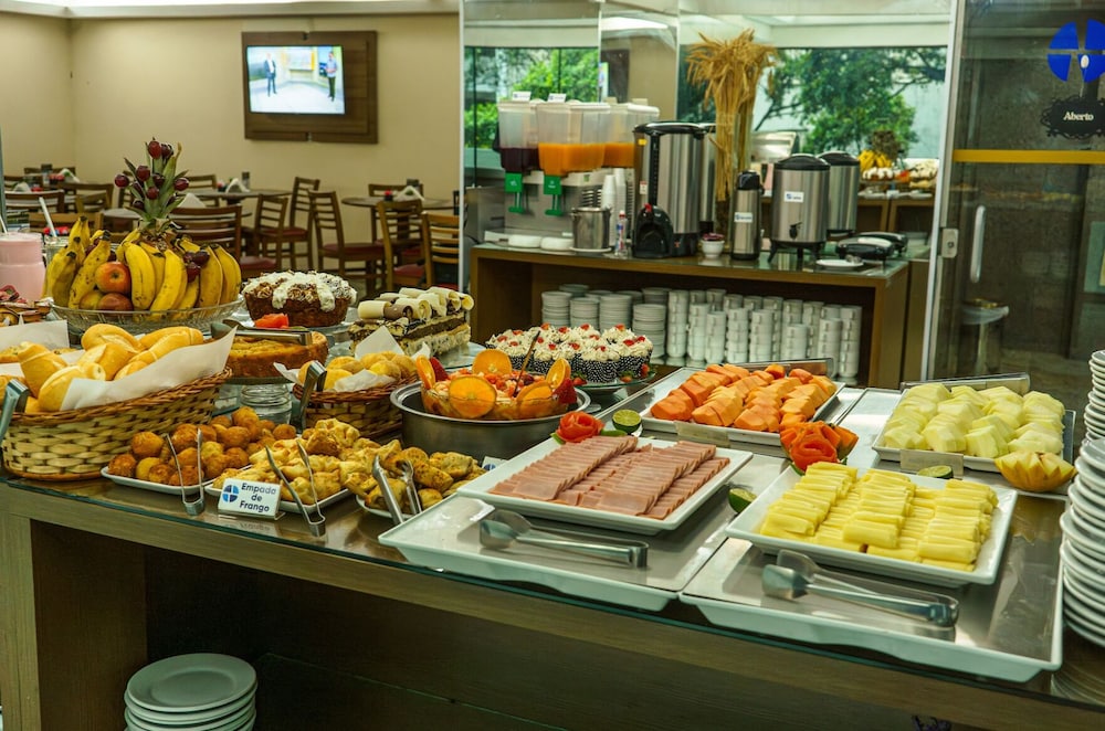 Hotel Dan Inn Express Porto Alegre By Nacional Inn 44/72