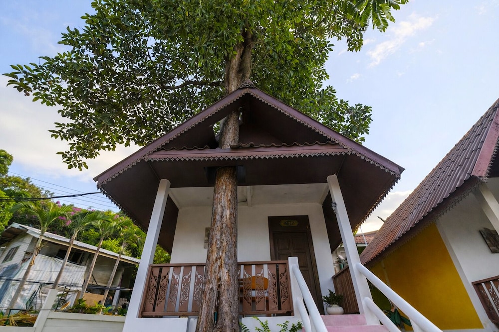 Phi Phi Chang Grand Resort 4/71
