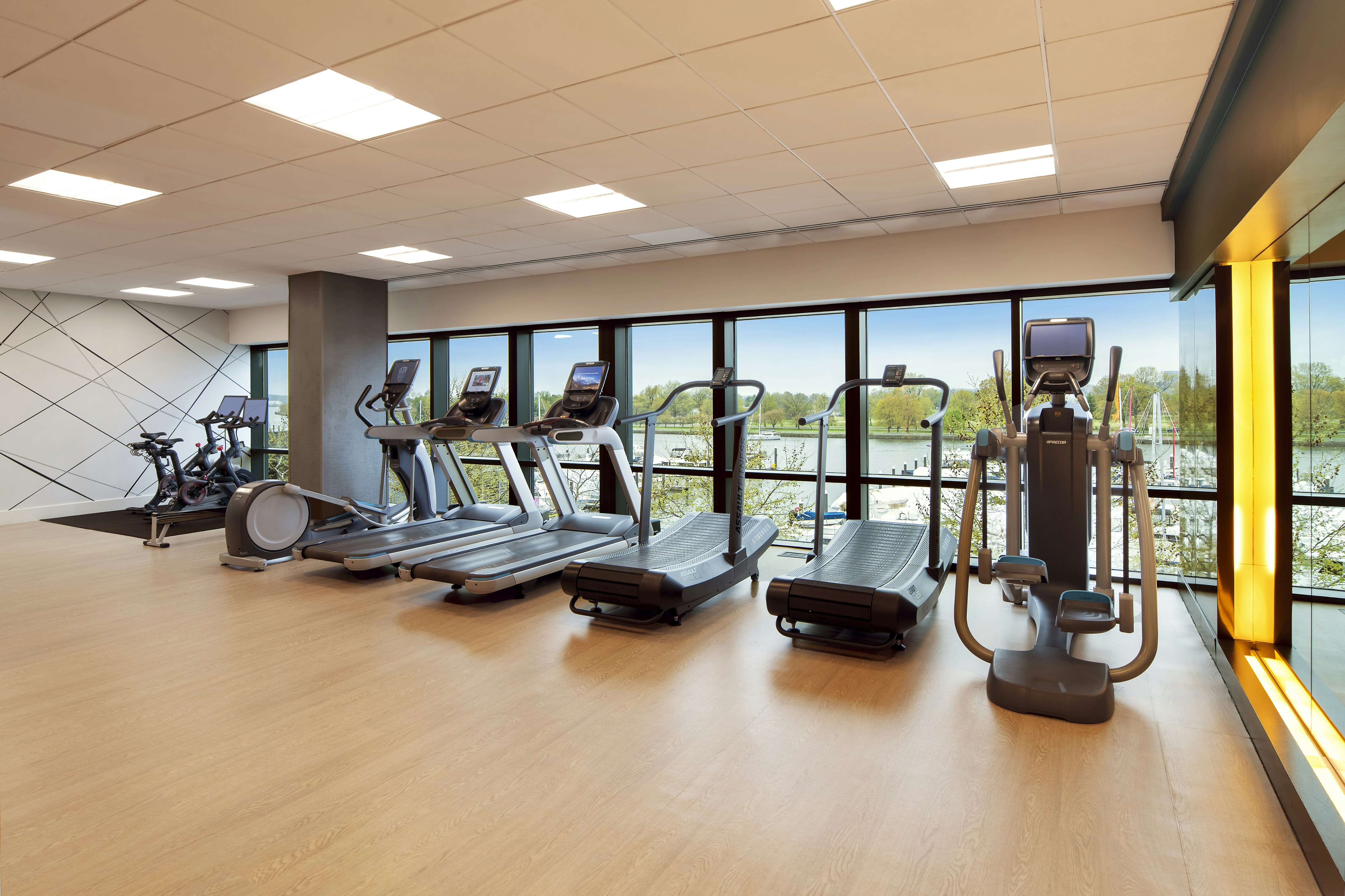 InterContinental Washington D.C. - The Wharf, an IHG Hotel 43/82