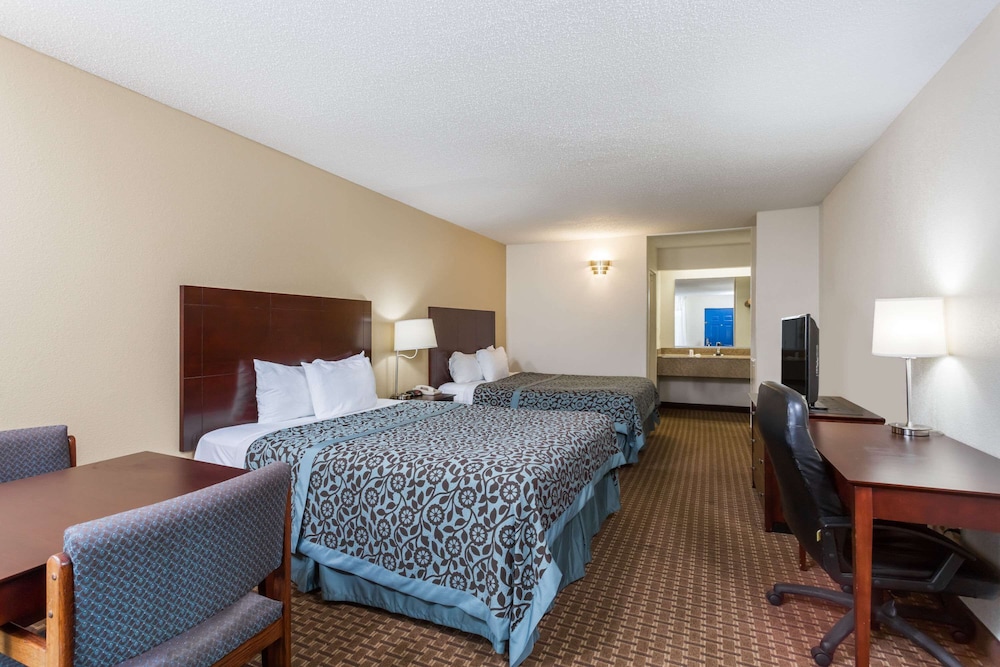 Days Inn by Wyndham Reidsville 6/19