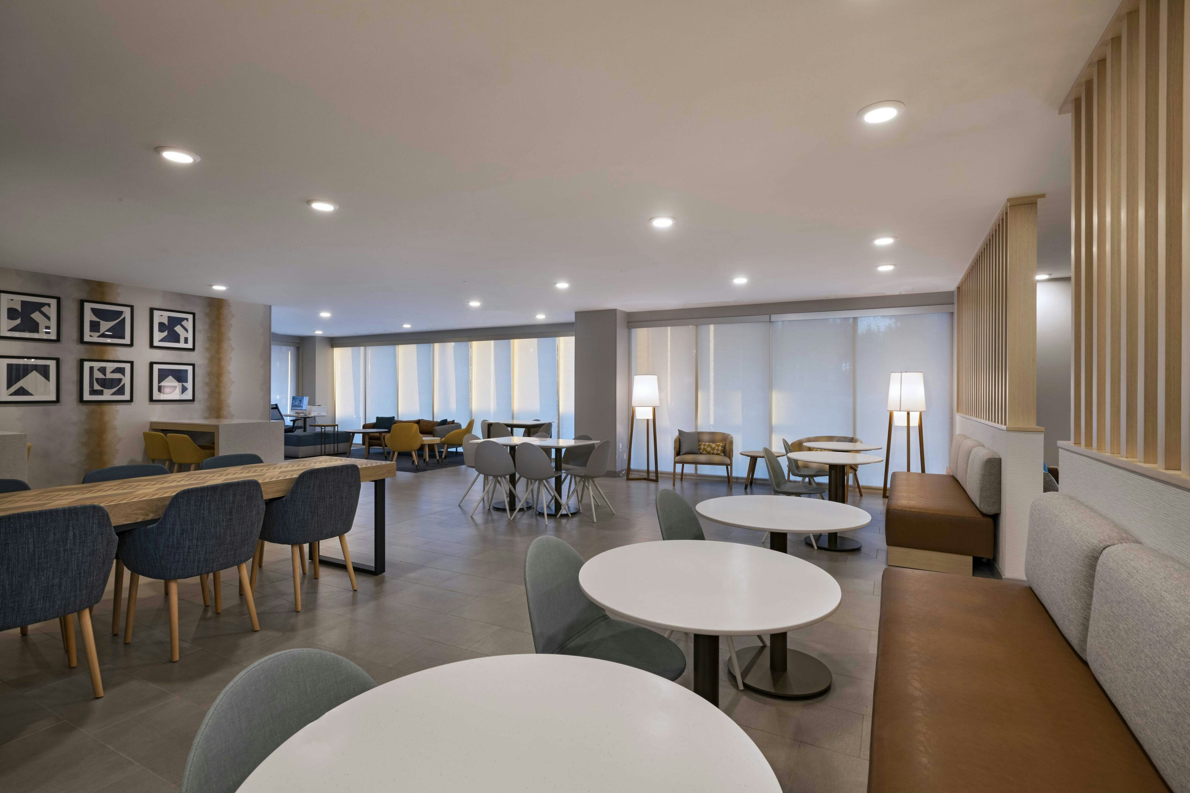 TownePlace Suites by Marriott Brentwood 12/14