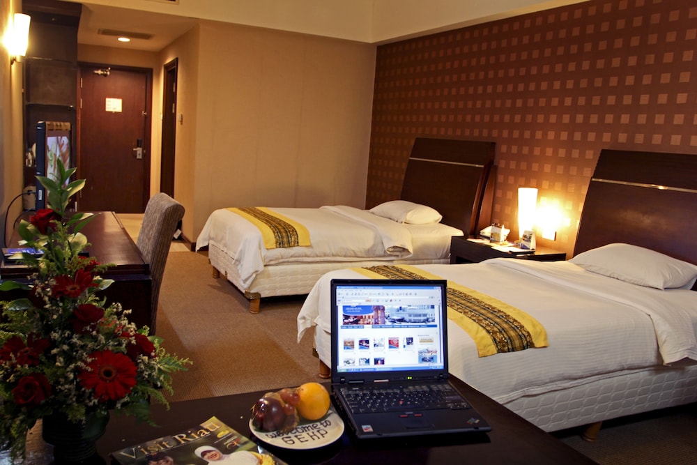 Grand Elite Hotel Pekanbaru 8/32