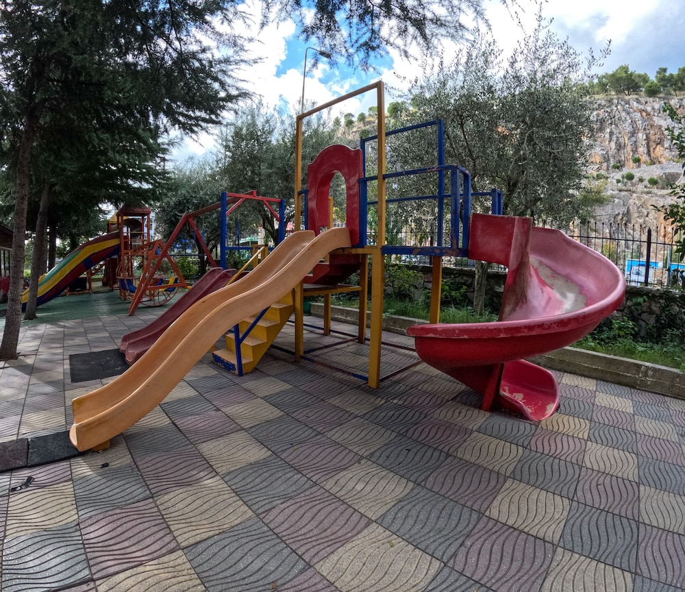 Buna Park Hotel Shkoder 24/50