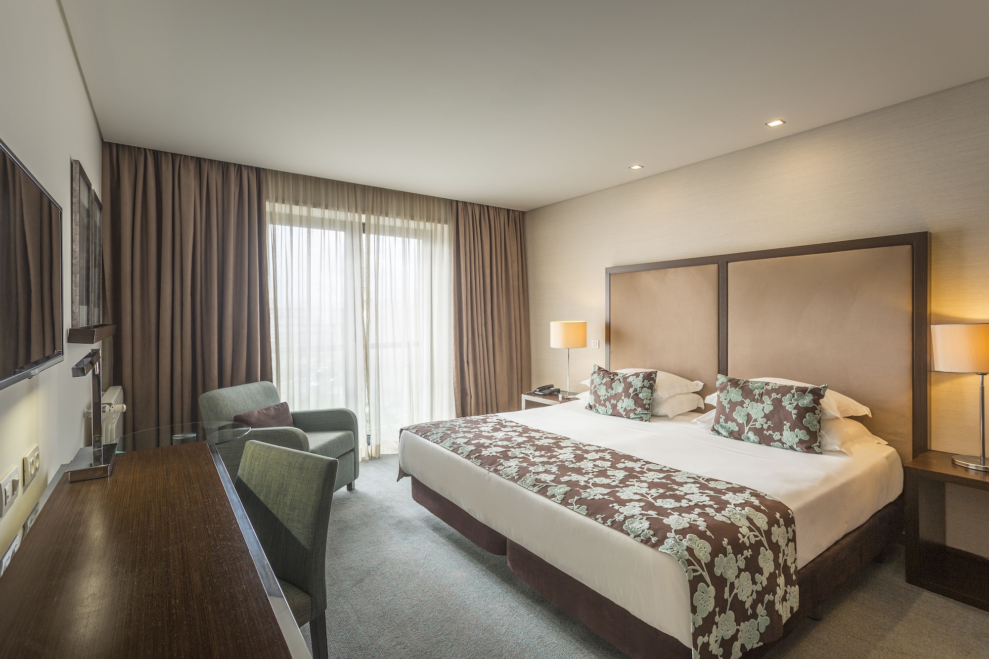 Design, Twin Beds