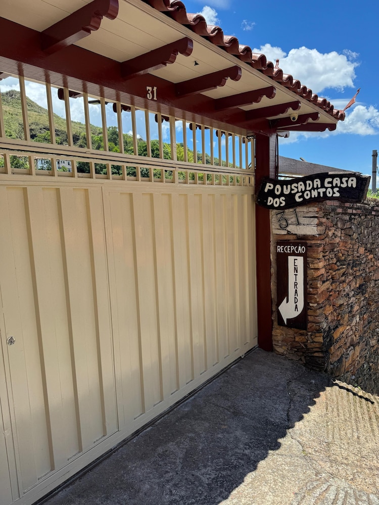 Pousada Casa Dos Contos 34/39