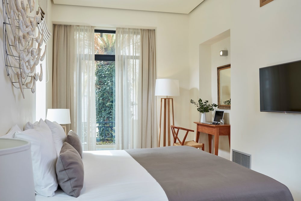 Avra City Boutique Hotel 17/43