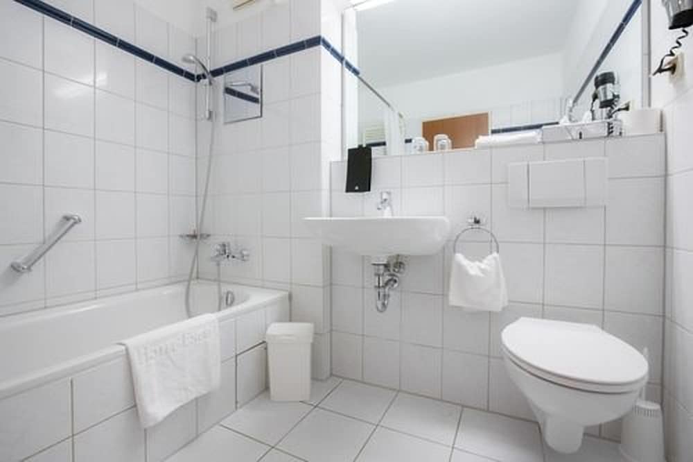 Hotel Engel 13/37