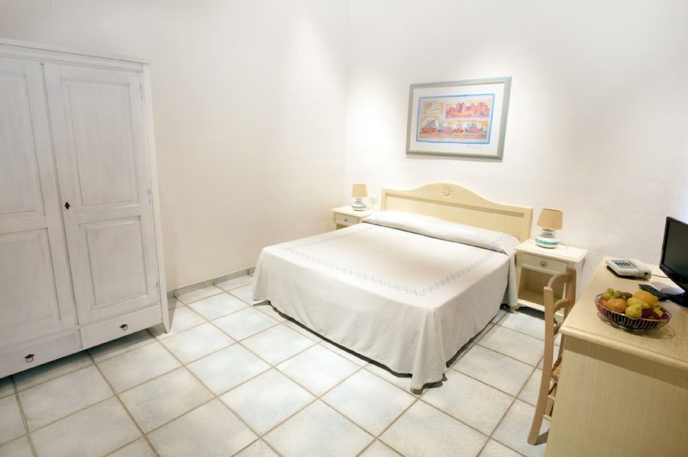 Li Suari Club Village 18/50