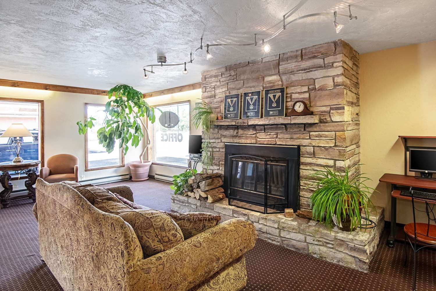 Rodeway Inn Gunnison - Crested Butte 19/29