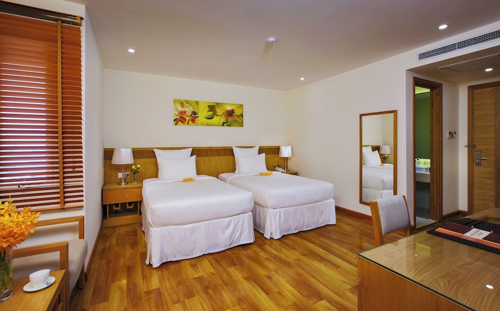 SUPERIOR, TWIN BEDS