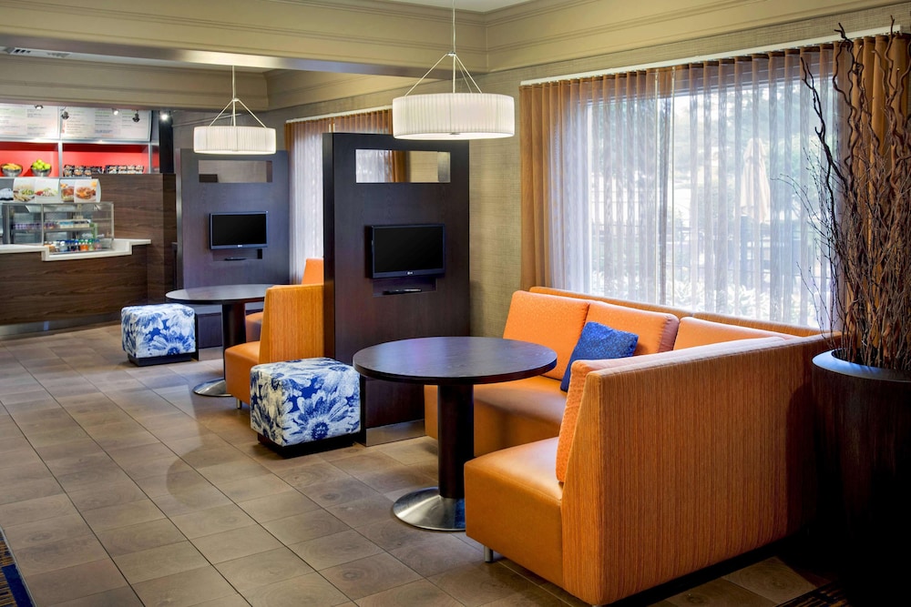 Boston Woburn Burlington Hotel 34/49