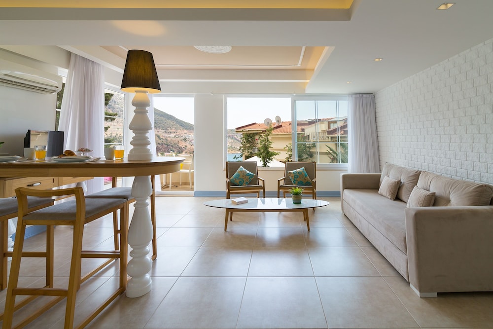 Kalkan Suites 30/50