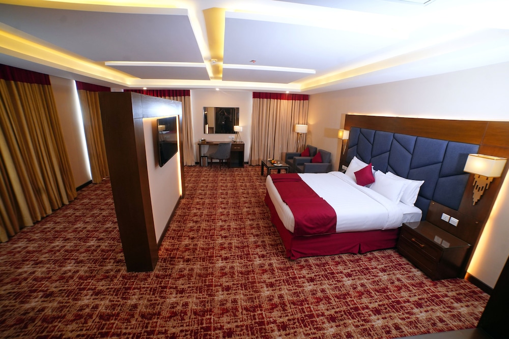 Ramada by Wyndham Murree Lower Topa Resort 30/87