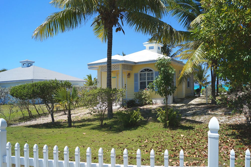 Paradise Bay 40/50