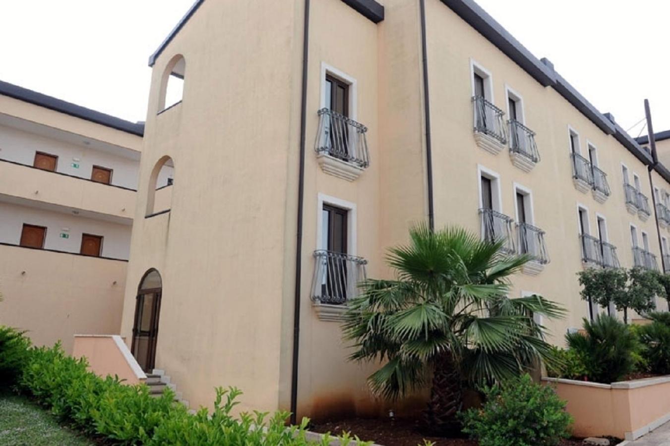 Villa Rosa 5/41