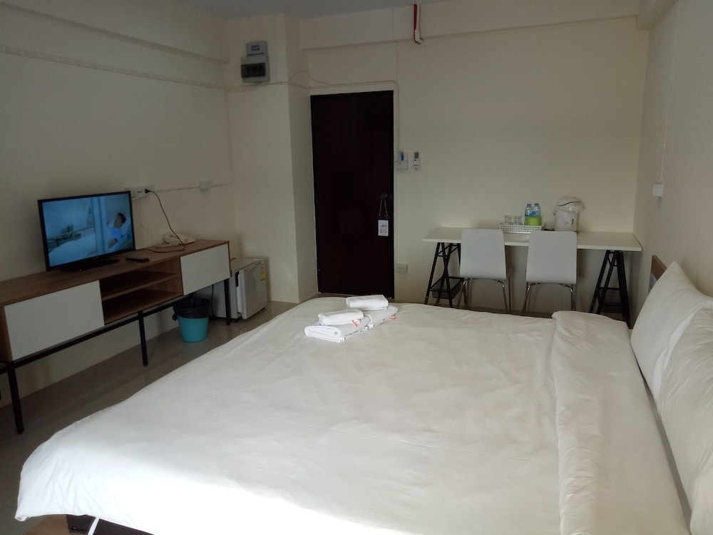 KOMOL RESIDENCE BANGKOK 27/65