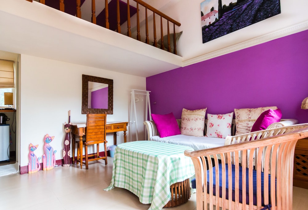 Dreamhome B &amp; B 12/50