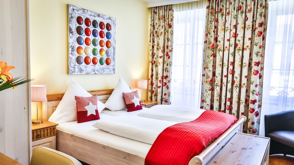 Hotel zum Goldenen Lowen Baden-Baden 7/27