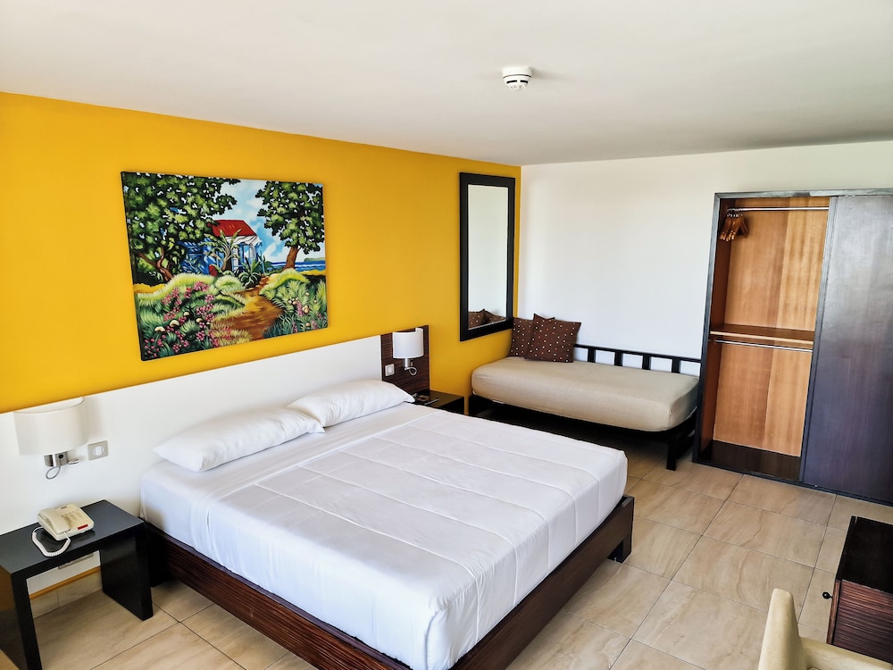Hommage Hotel Residences 13/50