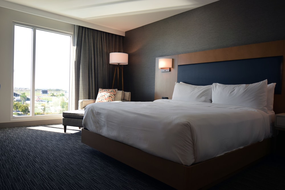 Legacy Hotel At Img Academy 12/66