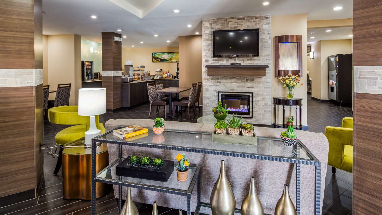 Best Western Plus Sanford Airport/Lake Mary Hotel 13/19