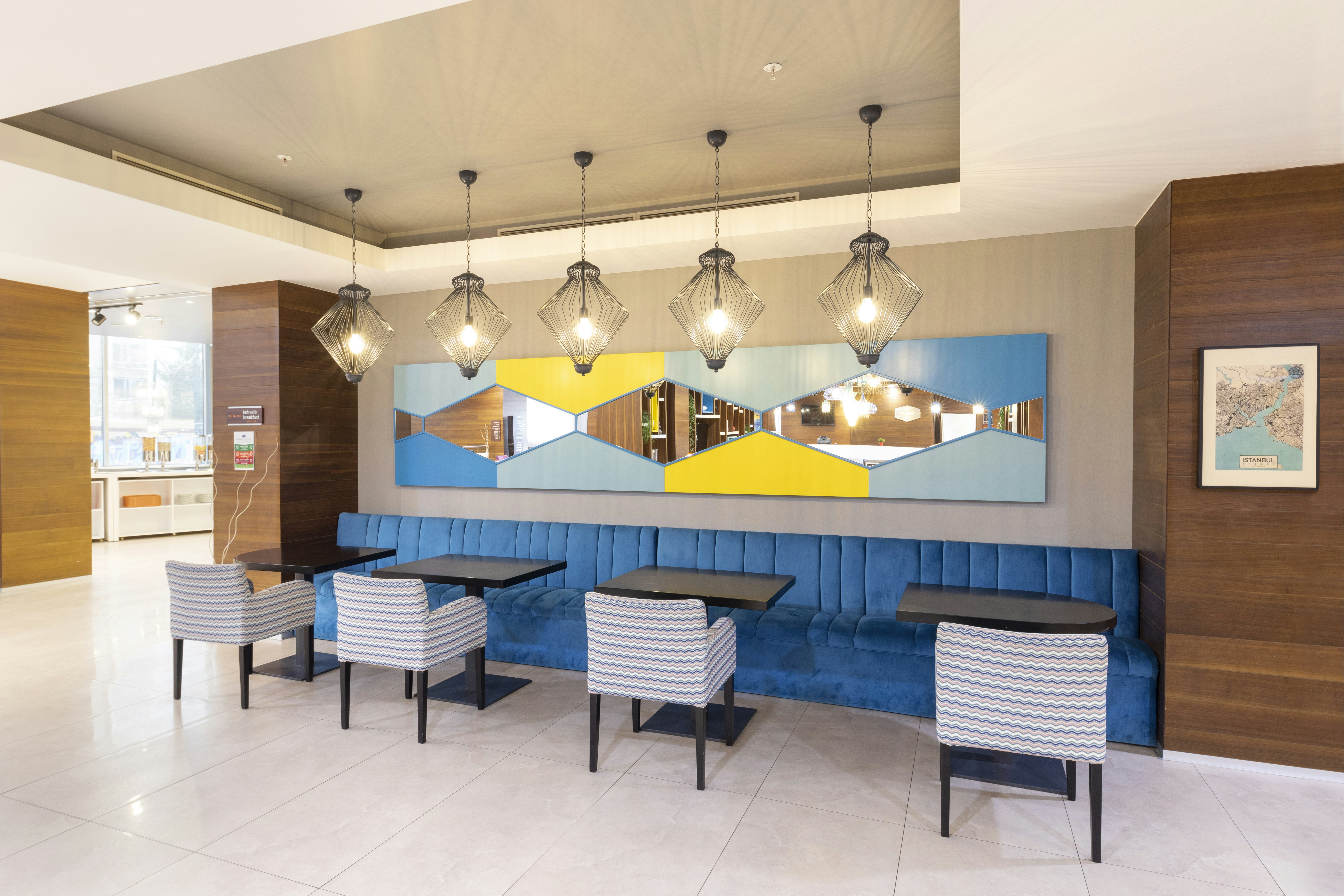 Hampton By Hilton Istanbul Kayasehir 21/32